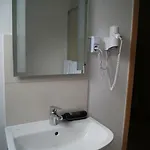 Konukevi Tini