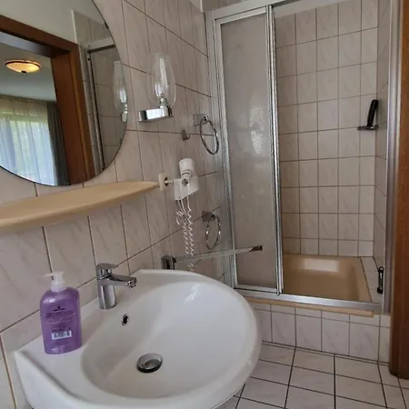 Tini Pensión Bad Fallingbostel