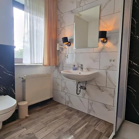 Penzion Tini 3*